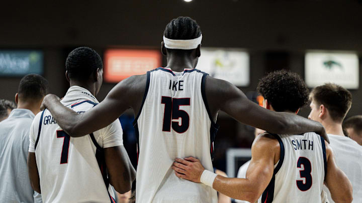 Gonzaga Bulldogs Tyon Grant-Foster (7), Graham Ike (15) and Braeden Smith (3).