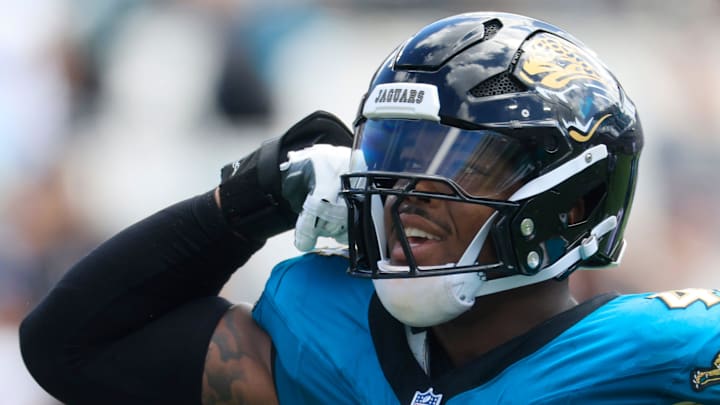 Jacksonville Jaguars defensive end Travon Walker (44) flexes after a sack on Houston Texans quarterback CJ. Stroud (7) during the first quarter of an NFL football matchup at EverBank Stadium, Sunday, Sept. 21, 2025, in Jacksonville, Fla. [Corey Perrine/Florida Times-Union]