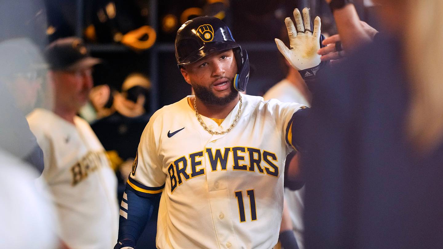 Jackson Chourio is singlehandedly altering the Brewers' playoff outlook