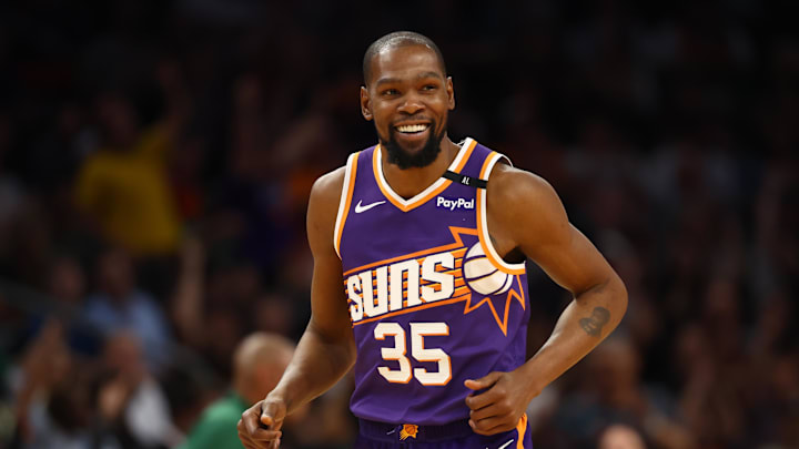 Mar 24, 2025; Phoenix, Arizona, USA; Phoenix Suns forward Kevin Durant (35) against the Milwaukee Bucks at Footprint Center. Mandatory Credit: Mark J. Rebilas-Imagn Images Mar 24, 2025; Phoenix, Arizona, USA; Phoenix Suns forward Kevin Durant (35) against the Milwaukee Bucks at Footprint Center. Mandatory Credit: Mark J. Rebilas-Imagn Images