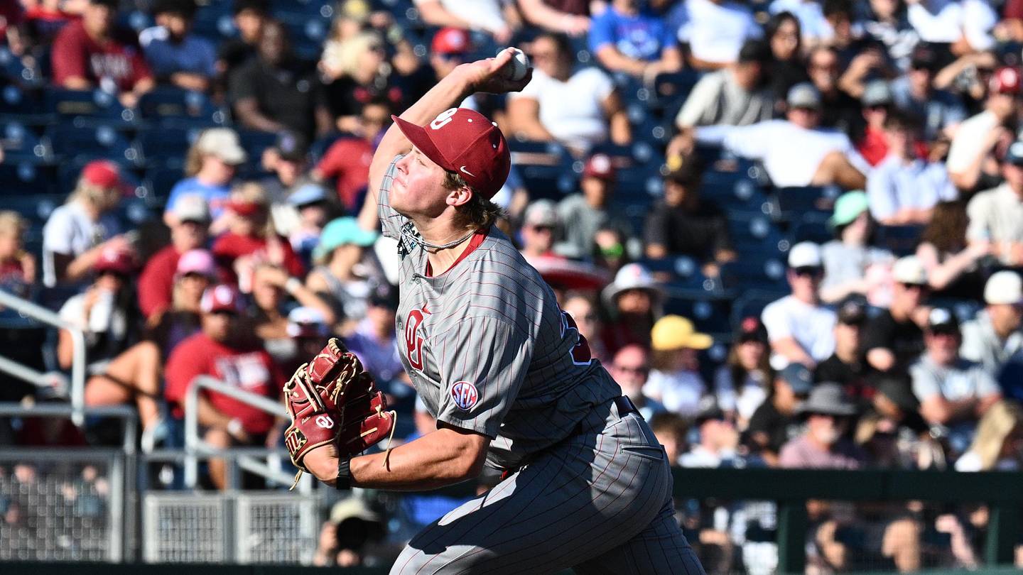 Oklahoma CWS Notebook: Can Pitcher Nick Wesloski Carry Sooners to Promised Land?