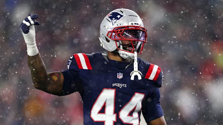 New England Patriots edge defender K'lavon Chaisson