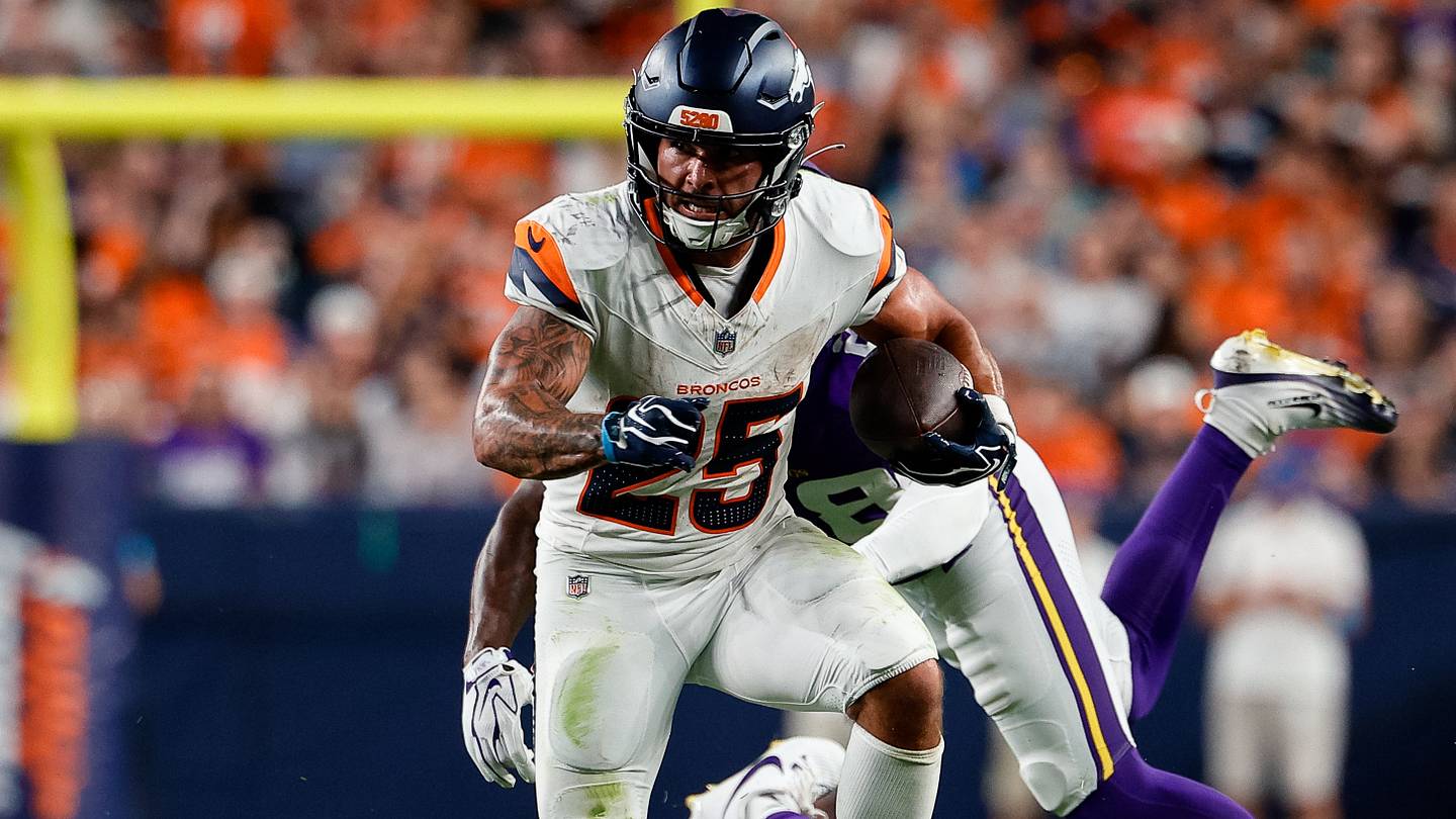 Giocatori del Broncos snobbati durante il taglio della rosa, con scelte di roster che hanno suscitato dibattito