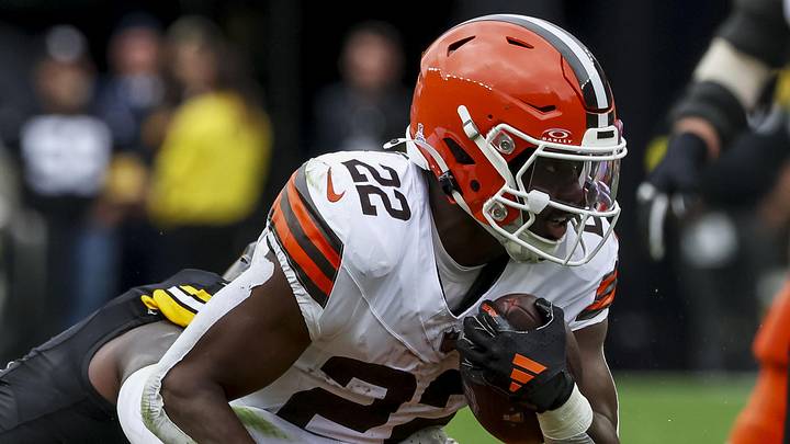 Cleveland Browns running back Dylan Sampson (22) Cleveland Browns running back Dylan Sampson (22)