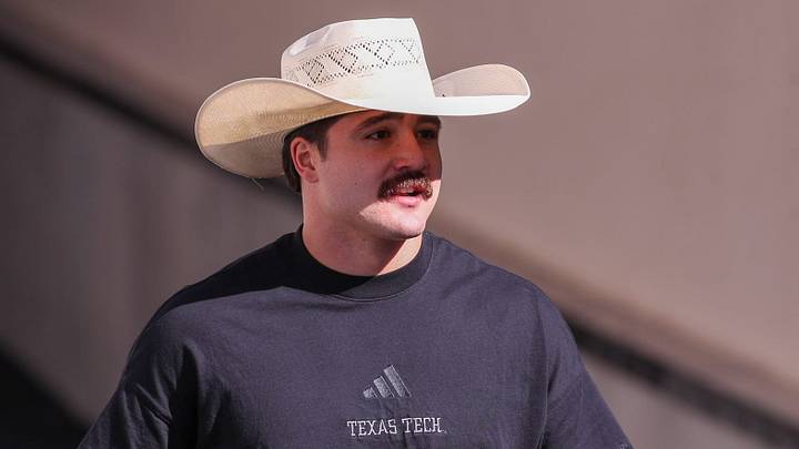 Miami Dolphins linebacker Jacob Rodriguez