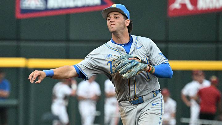Roch Cholowsky led UCLA to the Men’s College World Series last year, but this year was a different story. Roch Cholowsky led UCLA to the Men’s College World Series last year, but this year was a different story.