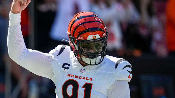 Cincinnati Bengals defensive end Trey Hendrickson (91) celebrates as time winds down in the fourth quarter of the NFL Week 1 game between the Cleveland Browns Cincinnati Bengals defensive end Trey Hendrickson (91) celebrates as time winds down in the fourth quarter of the NFL Week 1 game between the Cleveland Browns