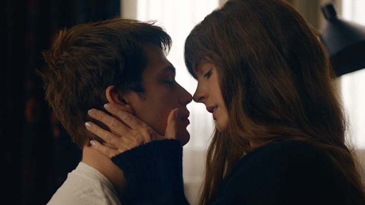 Anne Hathaway and Nicholas Galitzine in The Idea of You
