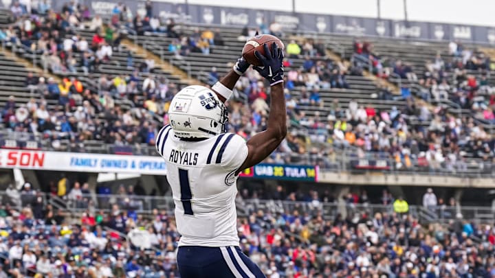 Sep 30, 2023; East Hartford, Connecticut, USA; Utah State Aggies wide receiver Jalen Royals (1) makes the touchdown catch against the UConn Huskies in the second half at Rentschler Field at Pratt & Whitney Stadium. Mandatory Credit: David Butler II-Imagn Images Sep 30, 2023; East Hartford, Connecticut, USA; Utah State Aggies wide receiver Jalen Royals (1) makes the touchdown catch against the UConn Huskies in the second half at Rentschler Field at Pratt & Whitney Stadium. Mandatory Credit: David Butler II-Imagn Images