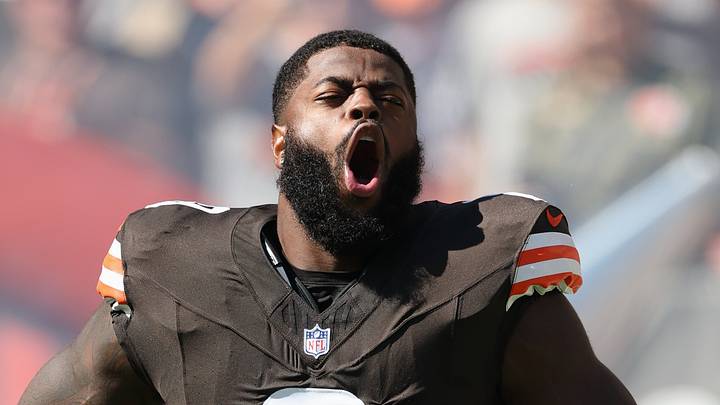 Cleveland Browns defensive end Jared Verse