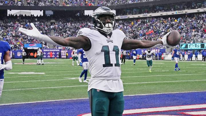 Dec 11, 2022; East Rutherford, New Jersey, USA; Philadelphia Eagles wide receiver A.J. Brown (11) reacts after scoring a touchdown against the New York Giants during the game at MetLife Stadium. Mandatory Credit: Chris Pedota-Imagn Images Dec 11, 2022; East Rutherford, New Jersey, USA; Philadelphia Eagles wide receiver A.J. Brown (11) reacts after scoring a touchdown against the New York Giants during the game at MetLife Stadium. Mandatory Credit: Chris Pedota-Imagn Images