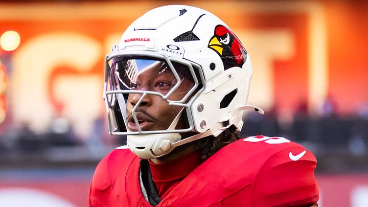 Dec 7, 2025; Glendale, Arizona, USA; Arizona Cardinals linebacker BJ Ojulari (9) against the Los Angeles Rams at State Farm Stadium. Mandatory Credit: Mark J. Rebilas-Imagn Images Dec 7, 2025; Glendale, Arizona, USA; Arizona Cardinals linebacker BJ Ojulari (9) against the Los Angeles Rams at State Farm Stadium. Mandatory Credit: Mark J. Rebilas-Imagn Images
