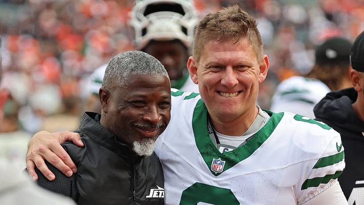 New York Jets head coach Aaron Glenn and former kicker Nick Folk New York Jets head coach Aaron Glenn and former kicker Nick Folk