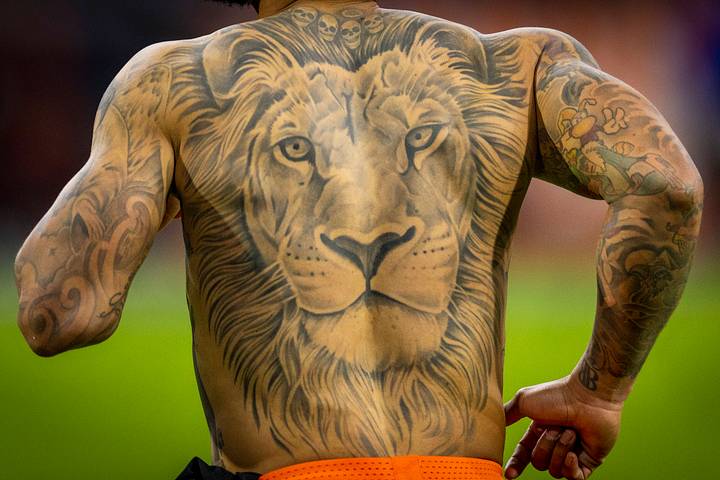 Memphis Depay tattoo