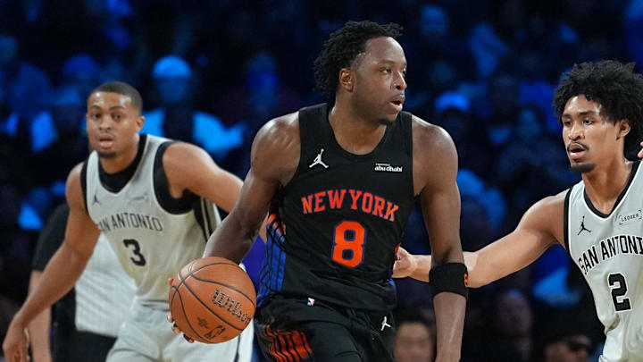Dec 16, 2025; Las Vegas, Nevada, USA; New York Knicks forward Og Anunoby (8) dribbles the ball against San Antonio Spurs guard Dylan Harper (2) during the Emirates NBA Cup Final at T-Mobile Arena. Mandatory Credit: Kirby Lee-Imagn Images