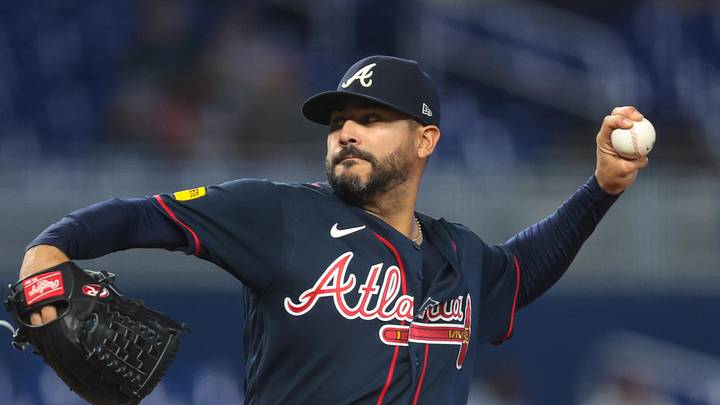 May 19, 2026; Miami, Florida, USA; Atlanta Braves starting pitcher Martin Perez (33) delivers a pitch against the Miami Marlins during the fifth inning at loanDepot Park. Mandatory Credit: Sam Navarro-Imagn Images May 19, 2026; Miami, Florida, USA; Atlanta Braves starting pitcher Martin Perez (33) delivers a pitch against the Miami Marlins during the fifth inning at loanDepot Park. Mandatory Credit: Sam Navarro-Imagn Images
