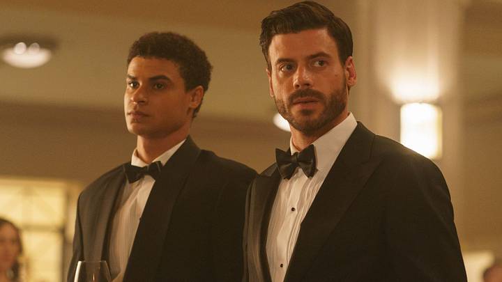 Kolton Stewart as Carter Vaughn and François Arnaud as Scott Hunter in Heated Rivalry