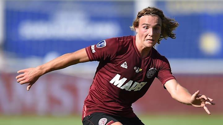 Lanus v Defensa y Justicia - Copa CONMEBOL Sudamericana 2020 Final