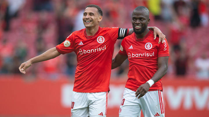 Alan Patrick e Enner Valencia são nomes de alto padrão