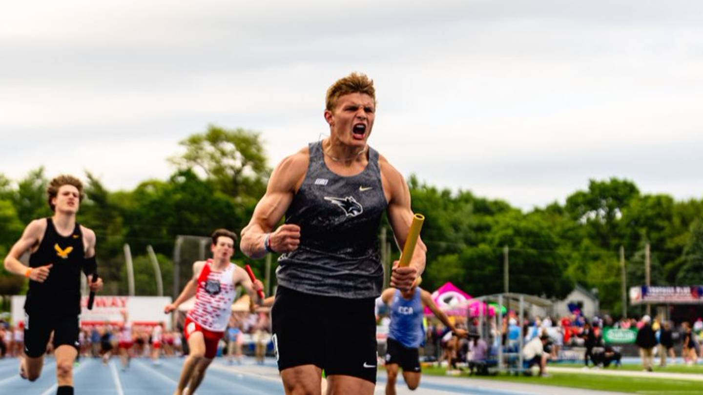 Iowa High School Football Athlete To Remain In-State