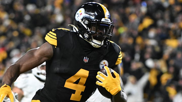 Pittsburgh Steelers wide receiver DK Metcalf (4).