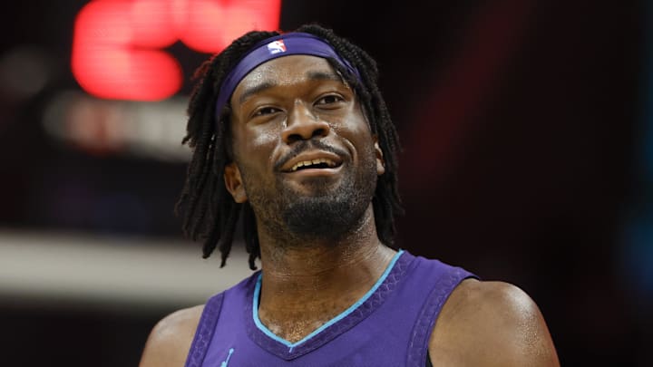 Charlotte Hornets center Mark Williams reacts to an official’s call during the second half against the Chicago Bulls.