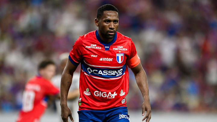 Fortaleza, de Tinga, sofreu goleada pesada no final de semana Fortaleza, de Tinga, sofreu goleada pesada no final de semana