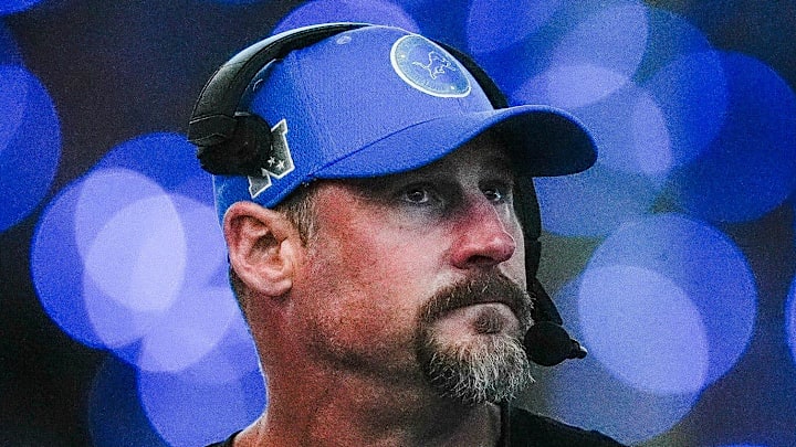 Detroit Lions head coach Dan Campbell looks on at a timeout against Chicago Bears 