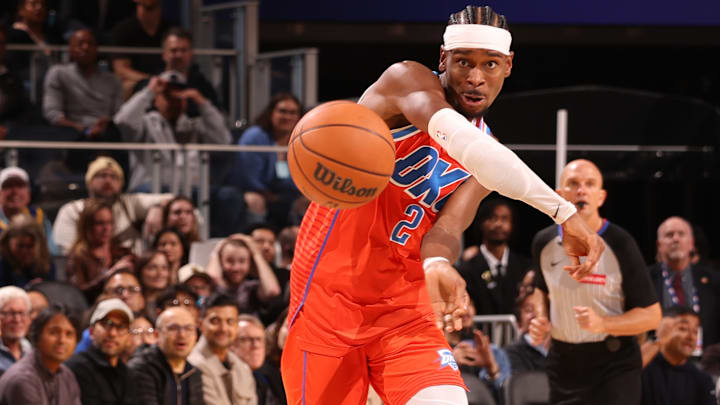 Oklahoma City Thunder v Golden State Warriors Oklahoma City Thunder v Golden State Warriors