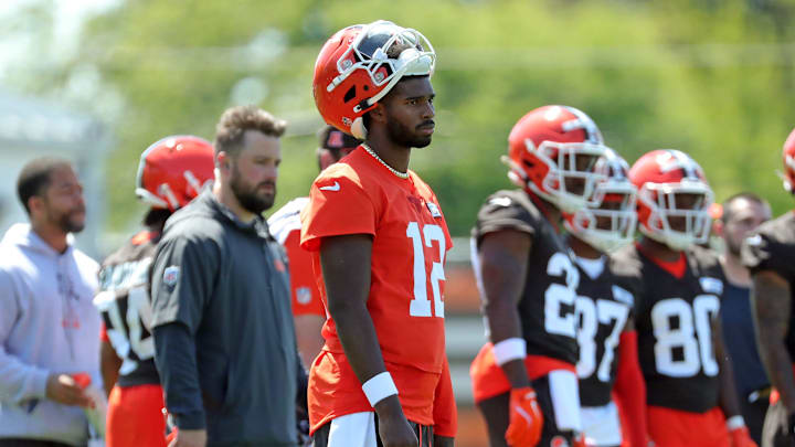 Cleveland Browns quarterback Shedeur Sanders (12) watches from the sideline during day two of NFL rookie minicamp at the Cleveland Browns training facility on Saturday, May 10, 2025, in Berea, Ohio.