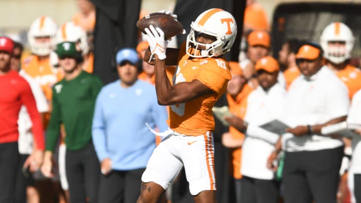 Tennessee vs. NC State early football predictions and odds in this Week 2 game.