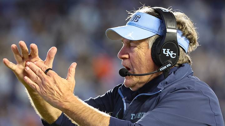 Oct 24, 2026; Chapel Hill, North Carolina, USA; North Carolina Tar Heels head coach Bill Belichick calls a time out during overtime against Syracuse Orange at Kenan Stadium. Mandatory Credit: Cory Knowlton-Imagn Images Oct 24, 2026; Chapel Hill, North Carolina, USA; North Carolina Tar Heels head coach Bill Belichick calls a time out during overtime against Syracuse Orange at Kenan Stadium. Mandatory Credit: Cory Knowlton-Imagn Images
