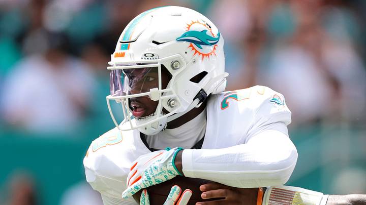Miami Dolphins running back De'Von Achane Miami Dolphins running back De'Von Achane