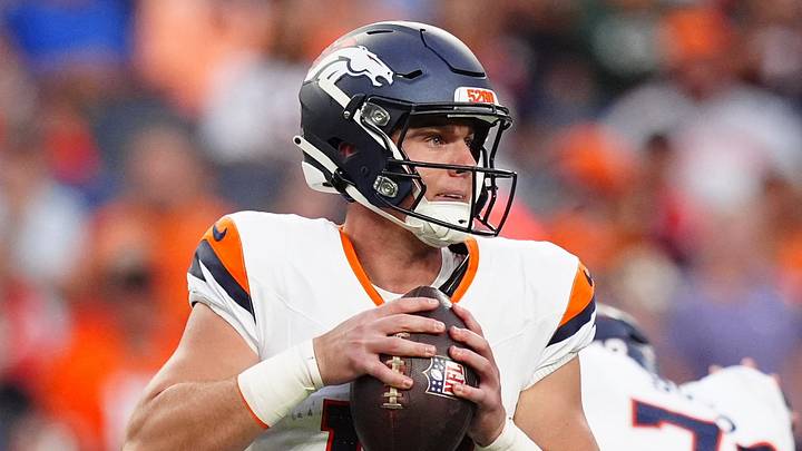 Denver Broncos quarterback Bo Nix (10) Denver Broncos quarterback Bo Nix (10)