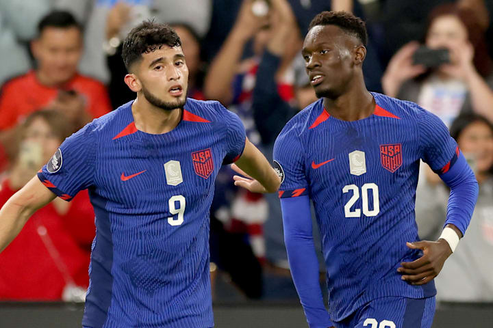 里卡多·佩皮和福拉林·巴洛贡 里卡多·佩皮和福拉林·巴洛贡