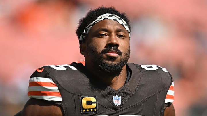 Cleveland Browns defensive end Myles Garrett Cleveland Browns defensive end Myles Garrett