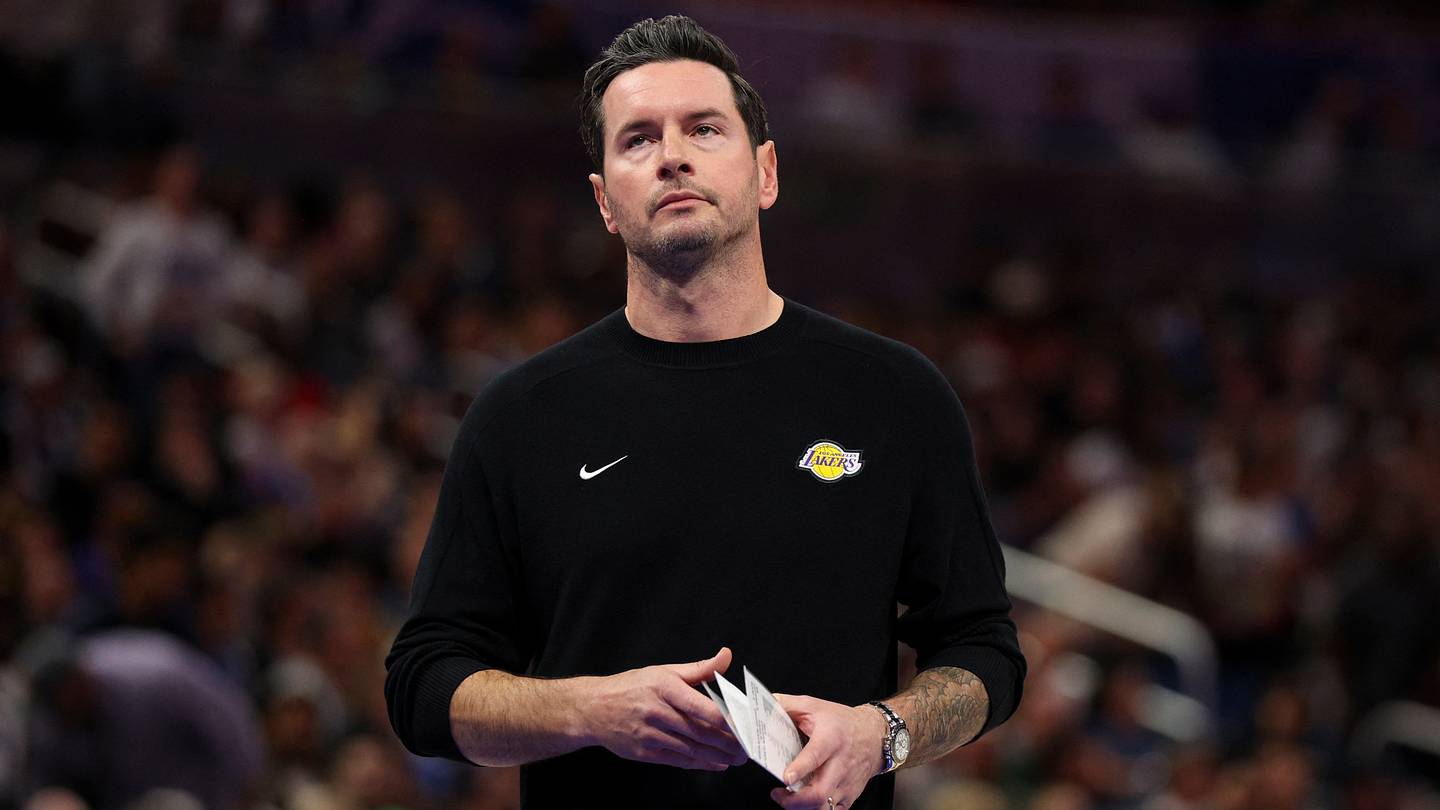Lakers' offseason hits new low after top free agent target rejects them