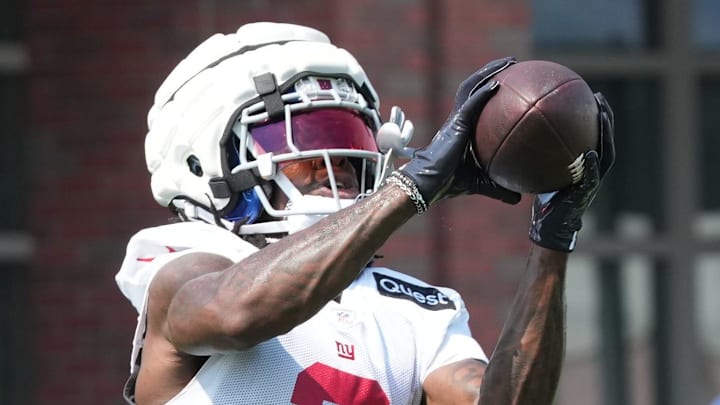 New York Giants cornerback Deonte Banks 