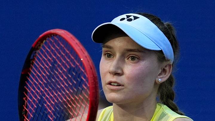 Elena Rybakina in action during her round of 16 match against Naomi Osaka