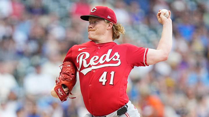 Cincinnati Reds starting pitcher Andrew Abbott (41) pitches Cincinnati Reds starting pitcher Andrew Abbott (41) pitches