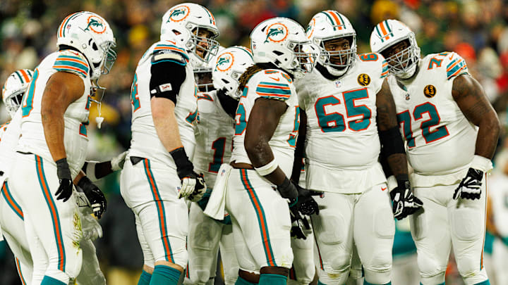 Miami Dolphins offensive linemen