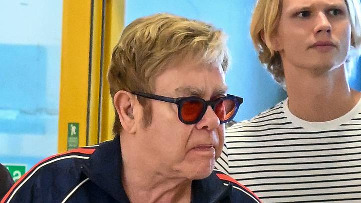 Elton John gets spotted in Sicily