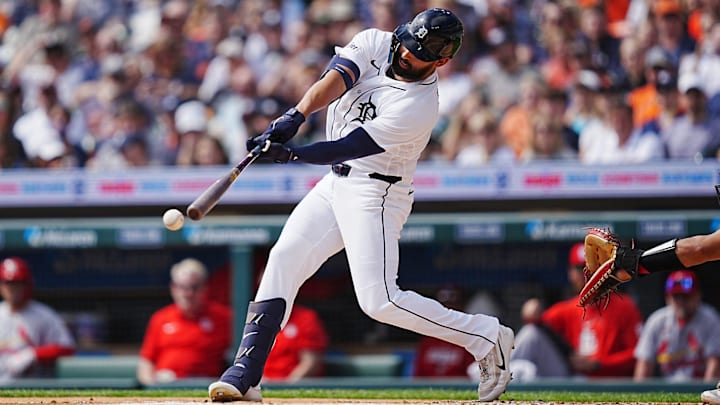Detroit Tigers Riley Greene (31) hits at Comerica Park