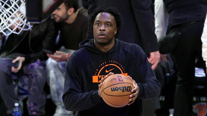 Jun 8, 2026; New York, New York, USA; New York Knicks forward Og Anunoby (8) warms up before game three of the 2026 NBA Finals against the San Antonio Spurs at Madison Square Garden. Mandatory Credit: Vincent Carchietta-Imagn Images Jun 8, 2026; New York, New York, USA; New York Knicks forward Og Anunoby (8) warms up before game three of the 2026 NBA Finals against the San Antonio Spurs at Madison Square Garden. Mandatory Credit: Vincent Carchietta-Imagn Images