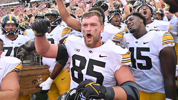 Sep 9, 2023; Ames, Iowa, USA; Iowa Hawkeyes defensive lineman Logan Lee (85)