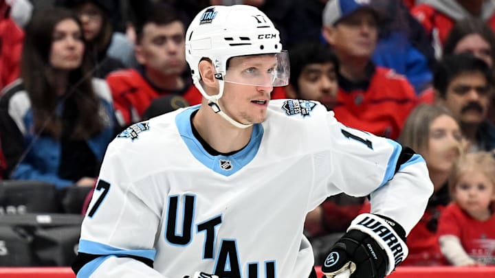 New St. Louis Blue Nick Bjugstad