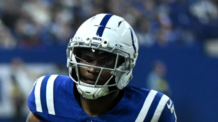 Indianapolis Colts cornerback Charvarius Ward plays