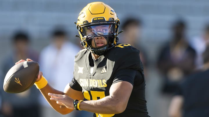 Oct 25, 2025; Tempe, Arizona, USA; Arizona State Sun Devils quarterback Cameron Dyer (13) against the Houston Cougars at Mountain America Stadium. Mandatory Credit: Mark J. Rebilas-Imagn Images Oct 25, 2025; Tempe, Arizona, USA; Arizona State Sun Devils quarterback Cameron Dyer (13) against the Houston Cougars at Mountain America Stadium. Mandatory Credit: Mark J. Rebilas-Imagn Images