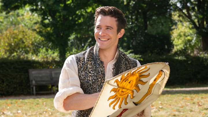 Bridgerton. Luke Thompson as Benedict Bridgerton in episode 403 of Bridgerton