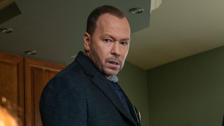 “Wicked Games” – Danny and Baez are on edge when Sam Evans (David R. Nash), a serial killer who once targeted Baez and her daughter, is released early from prison. Also, Jamie and Anthony team up on an investigation involving one of Anthony’s criminal informants, his ex-wife’s brother; Eddie clashes with Captain McNichols over a sergeant who keeps downgrading her cases; and Frank is upset when Abigail goes behind his back regarding a professional favor for her husband, on BLUE BLOODS, Friday,